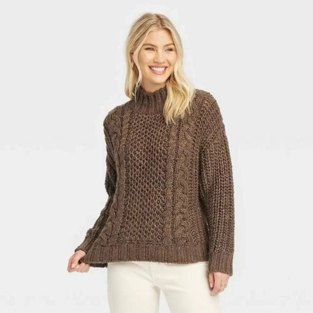 Universal Thread Chunky Brown Cable Knit Mock Neck Sweater Size M‎ Fisherman